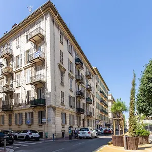 On Dante Street Next To The Sea Appartement Nice